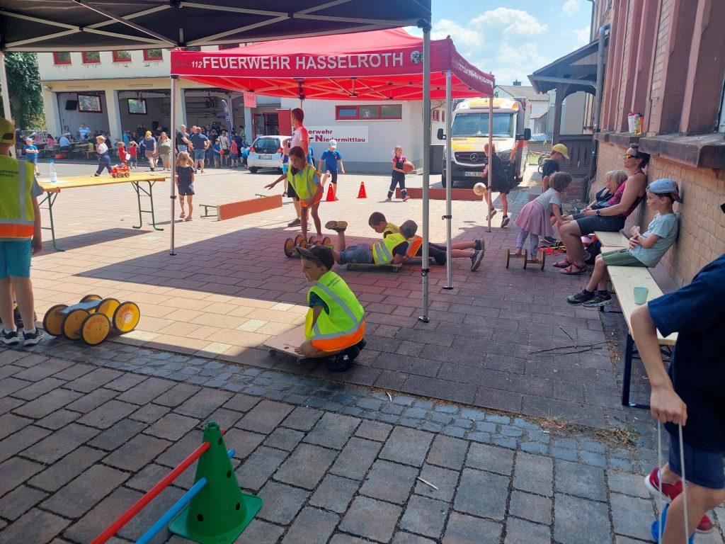 Spiel ohne Grenzen der Hasselrother Jugendfeuerwehr 2023