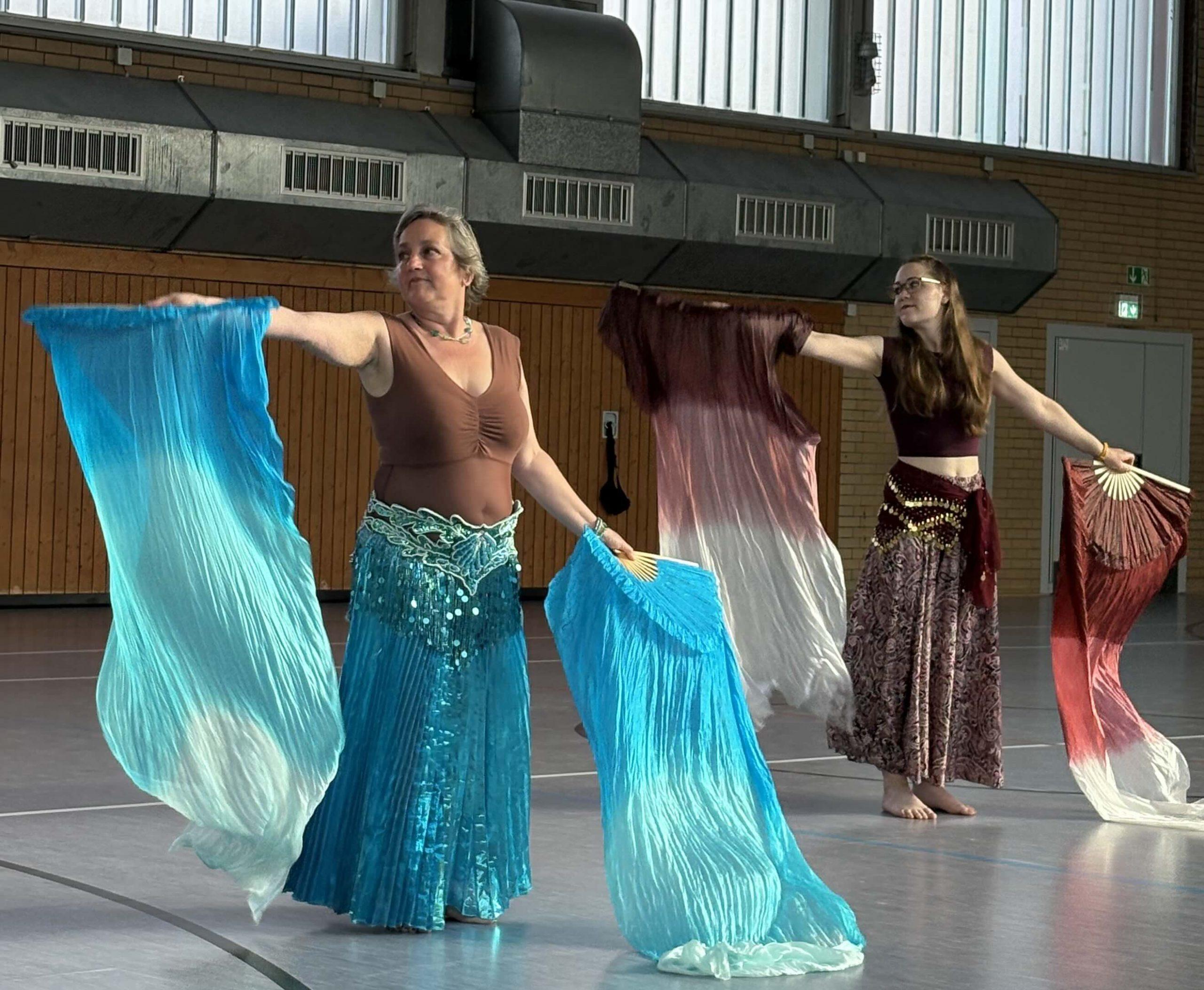 Sommerfest TVN 2026 Orientalischer Tanz Tanz der Gruppe Orientalischer Tanz mit Fächern